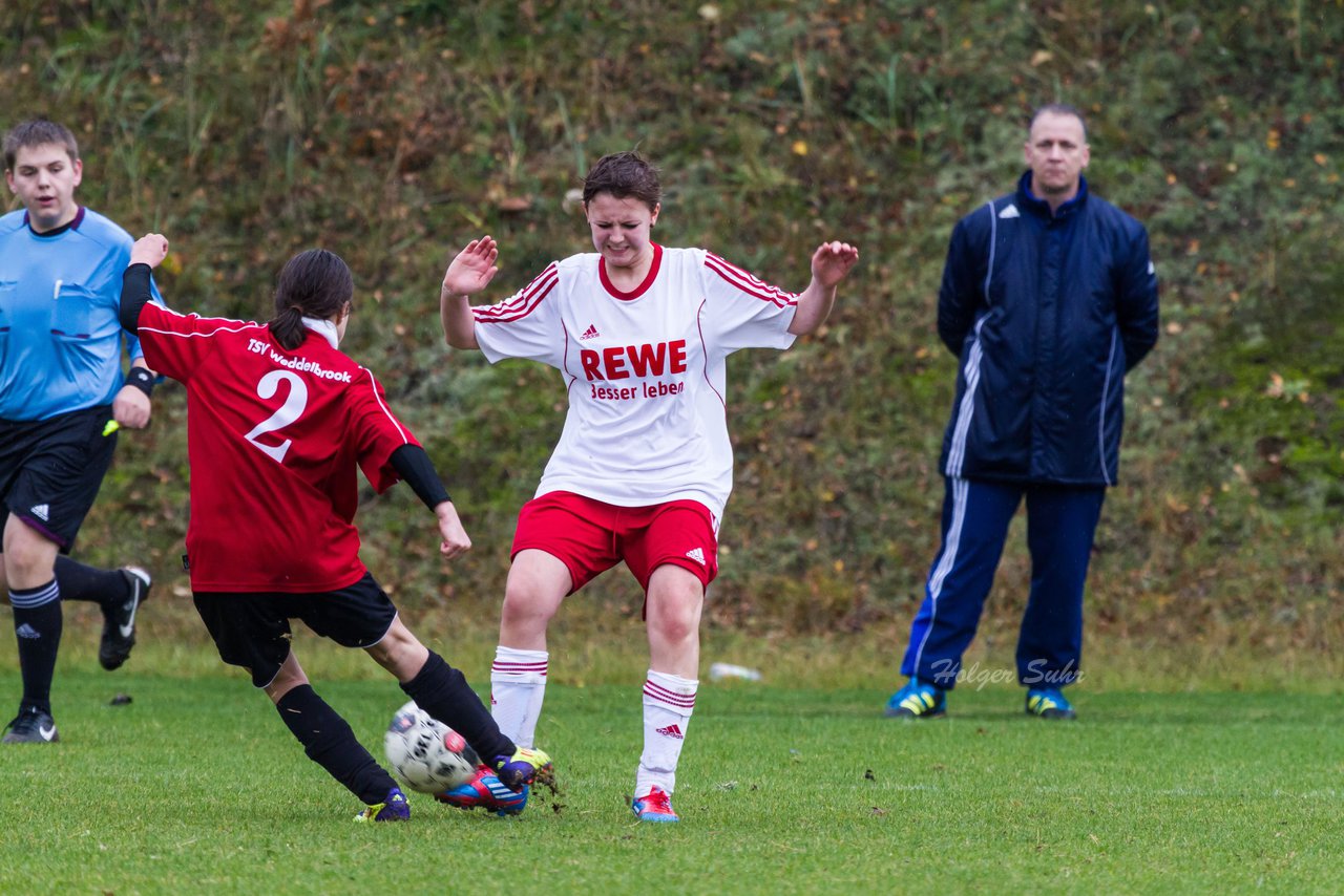 Bild 157 - B-Juniorinnen TuS Tensfeld - TSV Weddelbrook : Ergebnis: 3:1